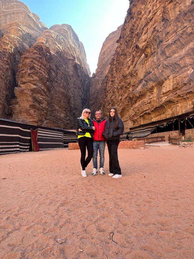 Rum Titanic Camp Wadi Rum Exterior foto